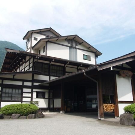Готель Okuhida Onsen Matsunoi Такаяма Екстер'єр фото